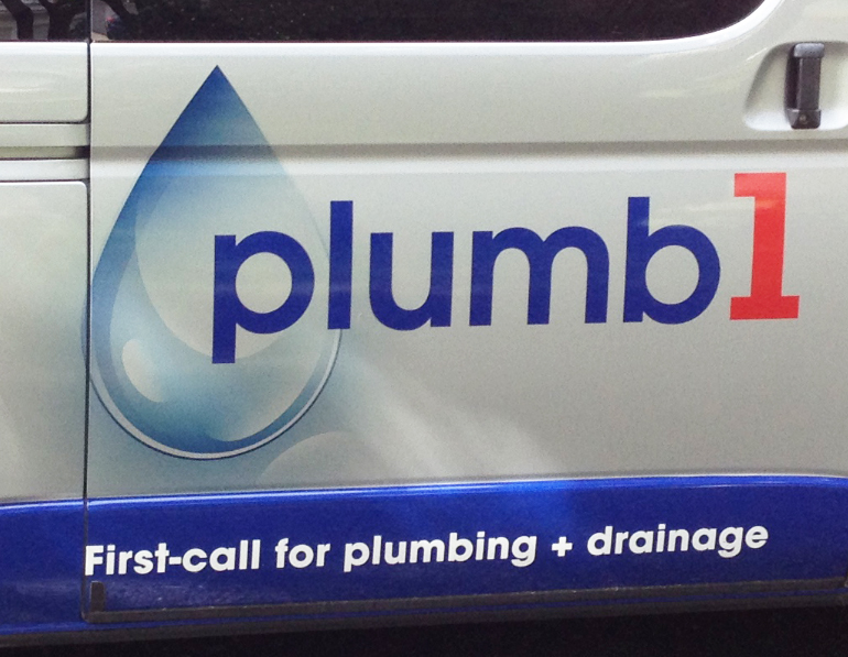 Plimb1 van signage2